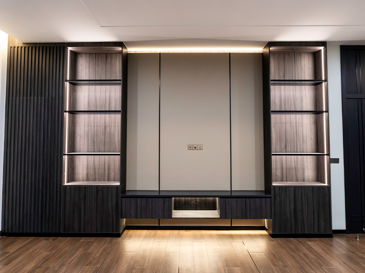 Walk-in Closet - Ground Floor